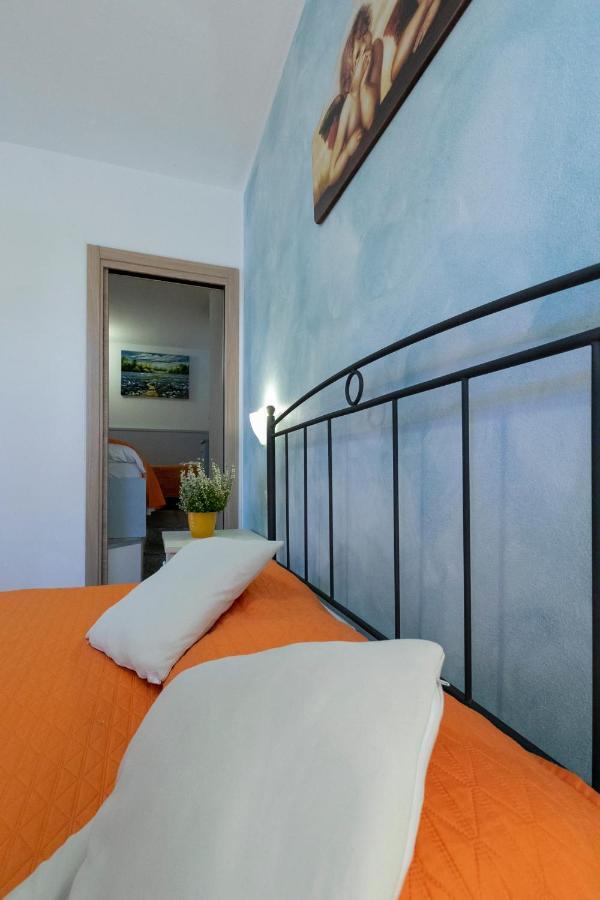 La Collina Dei Fiori Apartman Vercana Kültér fotó